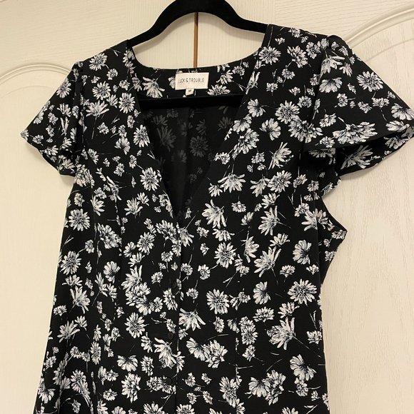 Luck & Trouble Black Floral Skater Dress - Size 10 (Australia) or Medium (US) - Picture 4 of 7